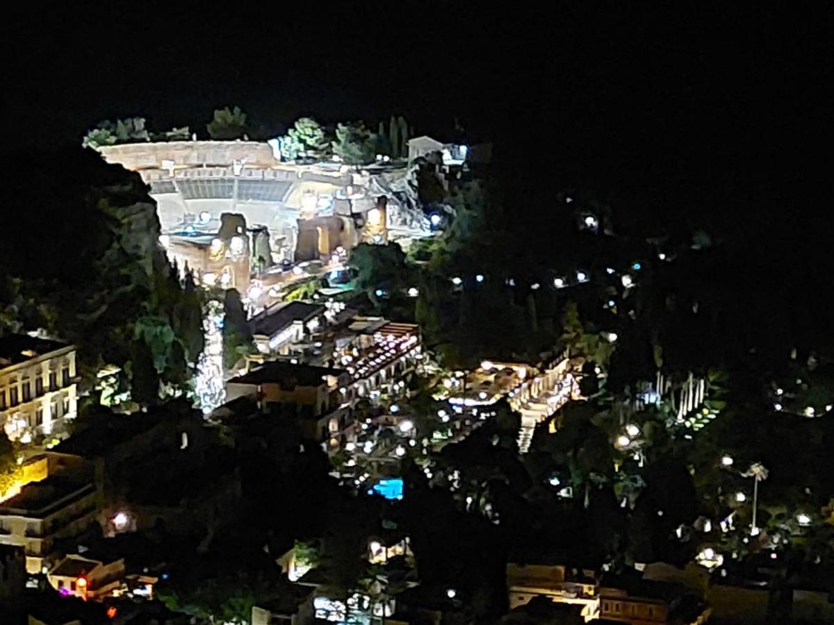 Al Teatro Antico Rooms & House Taormina Dış mekan fotoğraf